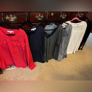 Lot of 6 XL LOFT brand cute tops. Plus size XL. Great condition.